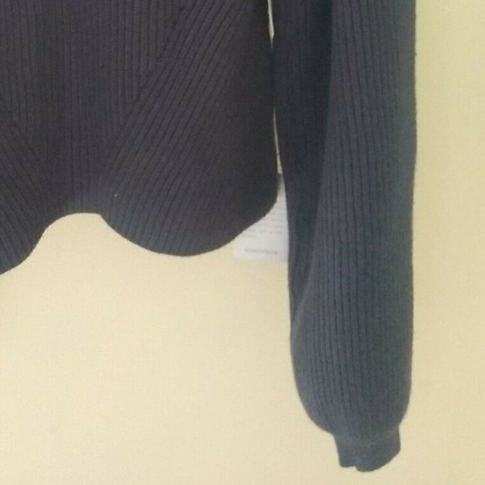 Maisie Nordstrom Navy Blue Bishop Sleeve Cropped Ribbed Sweater Medium - Picture 6 of 12
